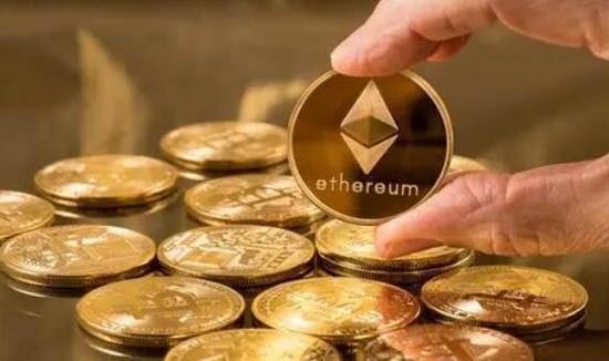 易币付移动端操作界面示意图